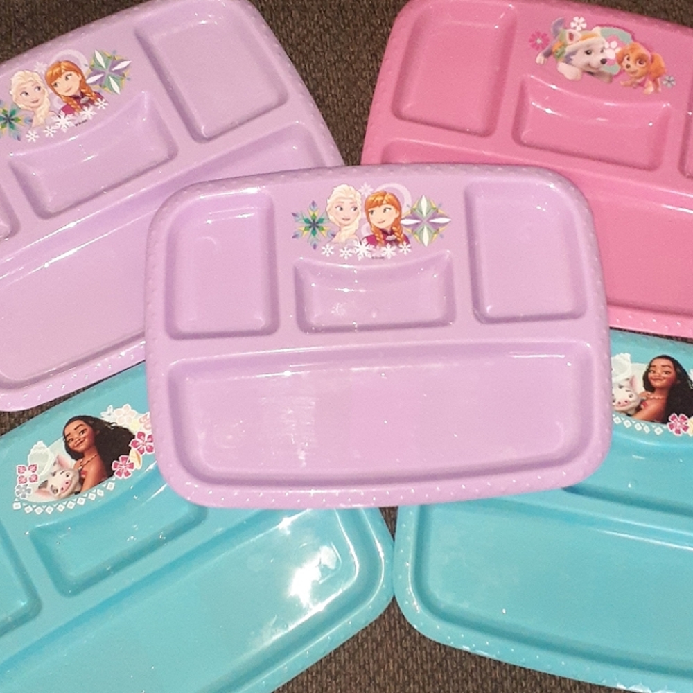 Girls Food Tray featuring Moana, Frozen and Paw Patrol